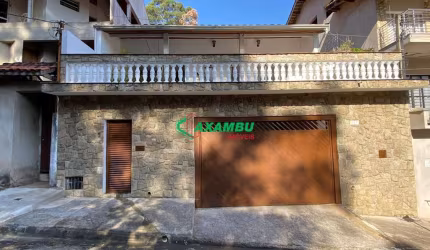 Imperdível: Casa à venda em Jundiaí-SP, bairro Jardim Caçula, 3 quartos, 1 suíte, 2 salas, 3 banheiros, 4 vagas, 261m².