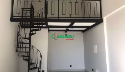 Sala comercial para locação em Jundiaí-SP, bairro Caxambu: 1 sala, 1 banheiro, 38,80 m² com mezanino de área. Venha conferir!