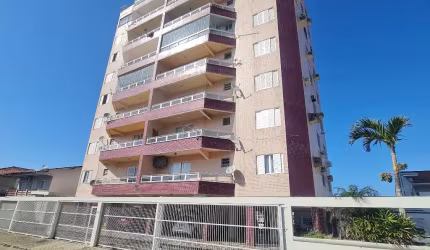 Amplo Apto com 01 suíte + 02 dorm., Mobiliado São Francisco do Sul