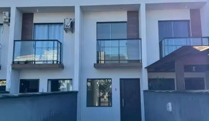 Sobrado 02 dorm., Nova Brasilia Joinville.