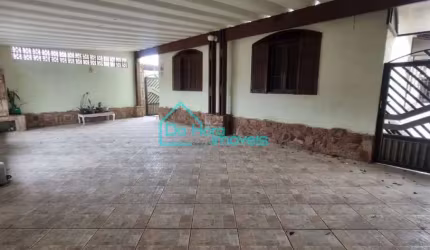 Casa com 3 quartos à venda em Vera Cruz, Mongaguá , 145 m2 por R$ 659.000