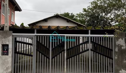 Casa com 3 quartos à venda na Cidade da Criança, Praia Grande , 141 m2 por R$ 290.000