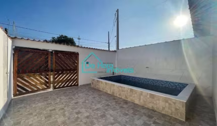 Casa com 2 quartos à venda no Bopiranga, Itanhaém , 62 m2 por R$ 295.000