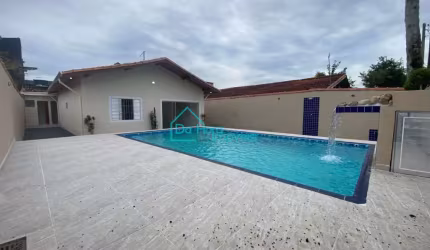 Casa com 2 quartos à venda no Jardim Suarão, Itanhaém , 90 m2 por R$ 479.900