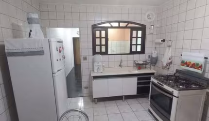 Sobrado à venda,  3 dormitórios e 1 vaga , ótima localização no bairro Jardim Marica, Mogi das Cruzes, SP