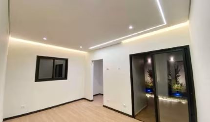 Casa à Venda em condomínio  com 175m², 3 dormitórios e 4 vagas!!!