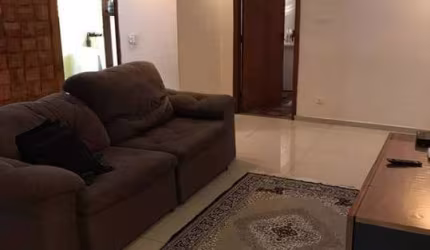 Sobrado para venda, 4 dormitórios sendo 2 suítes e 2 vagas cobertas, Vila Lavínia, Mogi das Cruzes, São Paulo.