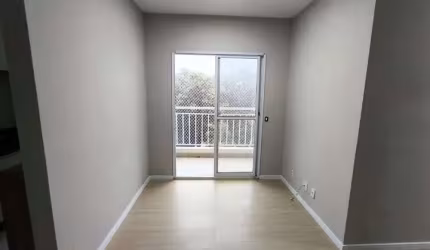 Apartamento para alugar ao lado do Centro de Mogi das Cruzes, 2 quartos sendo 1 suíte e 1 vaga.