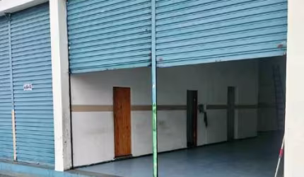 Salão 150m dois banheiros vila Piratininga