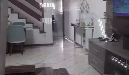 Casa com 3 quartos à venda na Rua Manoel Porcelli, 368, Alto Ipiranga, Mogi das Cruzes, 198 m2 por R$ 710.000