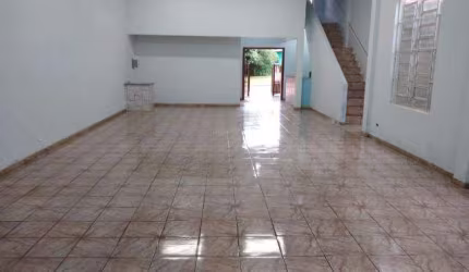 Sala Comercial para Venda em Maracaju, Paraguai, 1 dormitório, 2 banheiros