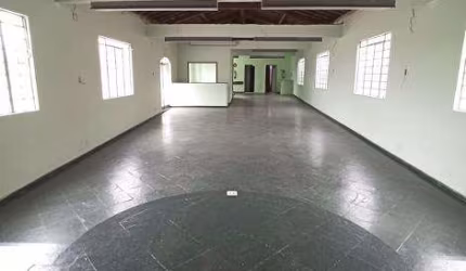 Sala Comercial para Venda em Ribeirão das Neves, Veneza, 1 dormitório, 2 banheiros, 3 vagas