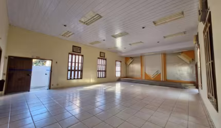 Imóvel Comercial para Venda em Iguaba Grande, Pq dos Pinheiros, 1 dormitório, 2 banheiros