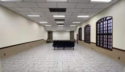 Sala Comercial para Venda em Taubaté, Vila Albina, 1 dormitório, 2 banheiros