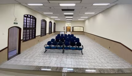 Imóvel Comercial para Venda em Taubaté, Vila Albina, 1 dormitório, 2 banheiros