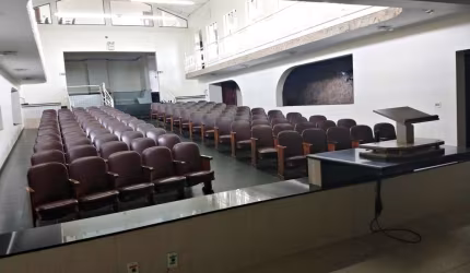 Sala Comercial para Venda em Bauru, Vila Industrial, 2 dormitórios, 2 banheiros