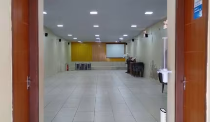 Imóvel Comercial para Venda em Manaus, Armando Mendes, 2 banheiros