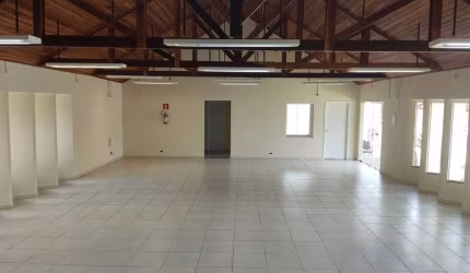 Imóvel Comercial para Venda em Jaraguá do Sul, Czerniewicz, 1 dormitório, 3 banheiros, 3 vagas