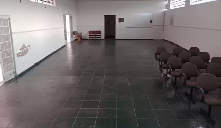 Imóvel Comercial para Venda em Uberaba, Vila São Vicente, 1 dormitório, 2 banheiros