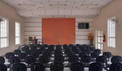Sala Comercial para Venda em Seropédica, Fazenda Caxias, 1 dormitório, 2 banheiros, 5 vagas