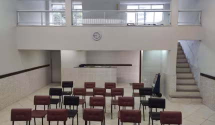 Imóvel Comercial para Venda em Volta Redonda, Vila Brasília, 1 dormitório, 2 banheiros