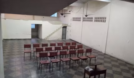 Sala Comercial para Venda em Nova Iguaçu, Rosa dos Ventos, 1 dormitório, 2 banheiros