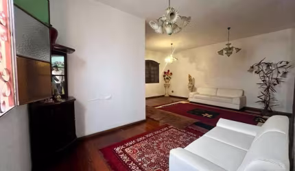 Sala Comercial para Venda em Belo Horizonte, Cruzeiro, 5 dormitórios, 2 suítes, 4 banheiros, 2 vagas