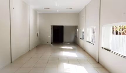 Imóvel Comercial para Venda em São Sebastião da Boa Vista, Centro, 1 dormitório, 2 banheiros