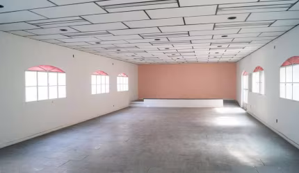 Sala Comercial para Venda em Itaboraí, Centro, 1 dormitório, 2 banheiros