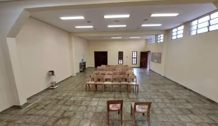Ponto Comercial para Venda em Arujá, Jardim Albino Neves, 1 dormitório, 2 banheiros