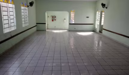 Ponto Comercial para Venda em Ibirité, Sol Nascente (Parque Durval de Barros), 1 dormitório, 2 banheiros
