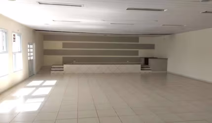 Ponto Comercial para Venda em Uruaçu, Centro, 1 dormitório, 3 banheiros
