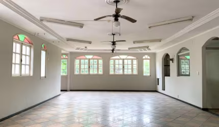 Ponto Comercial para Venda em Cataguases, Leonardo, 1 dormitório, 2 banheiros