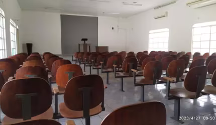 Ponto Comercial para Venda em Corumbá, Maria Leite, 1 dormitório, 2 banheiros, 5 vagas