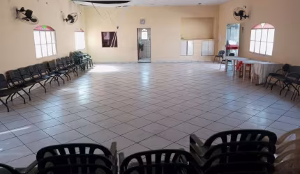 Ponto Comercial para Venda em Rio de Janeiro, Campo Grande, 1 dormitório, 2 banheiros