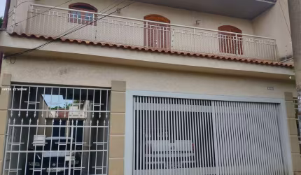 Casa para Venda em São Sebastião do Paraíso, Centro, 1 dormitório, 1 banheiro, 2 vagas