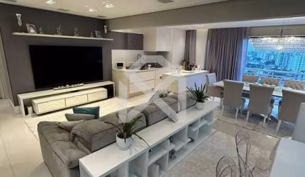 Apartamento à venda no Tatuapé, São Paulo.