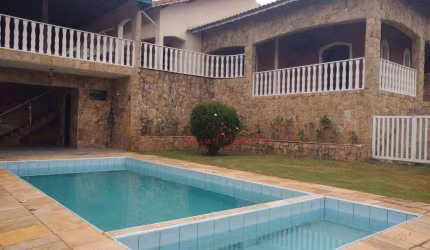 Casa com 4 dormitórios para alugar, 800 m² por R$ 12.000,00/mês - Condomínio Country Club - Arujá/SP
