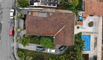 Casa com 4 dormitórios, 500 m² - venda por R$ 2.800.000,00 ou aluguel por R$ 7.000,00/mês - Nova Arujá - Arujá/SP