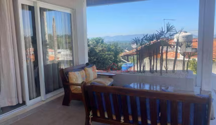 Chácara com 3 dormitórios à venda, 1300 m² por R$ 750.000,00 - Copaco - Arujá/SP