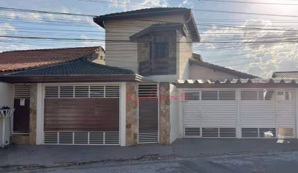 ÓTIMA OPORTUNIDADE- 3 casas à venda por R$ 1.200.000 - Santa Isabel/SP