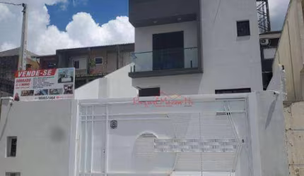 Sobrado com 3 dormitórios à venda, 112 m² por R$ 830.000,00 - Center Ville - Arujá/SP