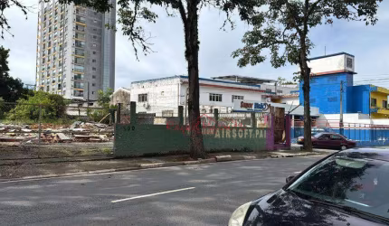 Terreno à venda, 9.759,76 m² por R$ 1.600,00 o m² - Centro - Arujá/SP
