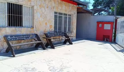 Casa para Locação em São José dos Campos, Jardim Oriente, 4 dormitórios, 1 suíte, 3 banheiros, 3 vagas