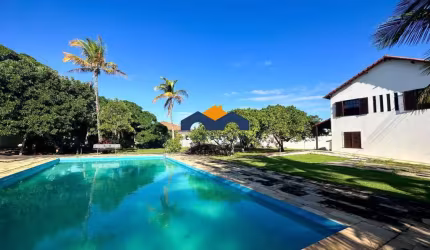 Propriedade de 2.700 m² a poucos passos da Praia em Saquarema
