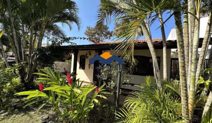 Casa Linear em Braga - Próxima à Praia das Dunas