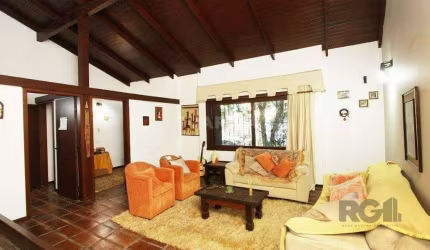 Casa 3 dormitórios para alugar Boa Vista Porto Alegre/RS