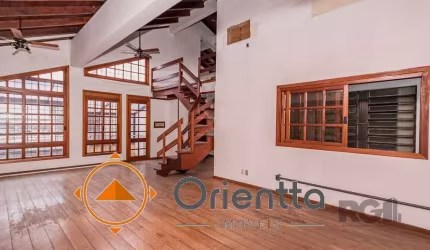 Casa para Venda - 307m², 4 dormitórios, sendo 2 suites, 3 vagas - Higienópolis
