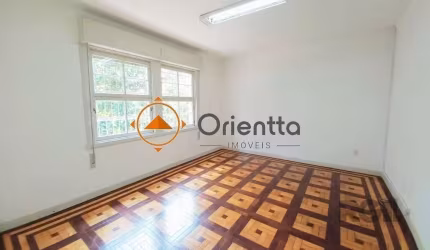 Imobiliária Orientta Imóveis Aluga Excelente CASA na Rua Marquês do Pombal