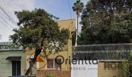 Casa 8 dormitórios para alugar Navegantes Porto Alegre/RS